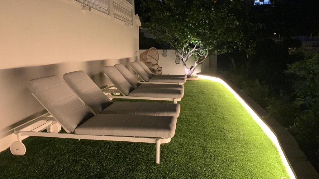 Bluehillsitges - Only Adults 8