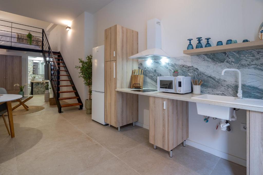 RM1 - Loft Valencia cómodos estudios dúplex cerca a la Avenida del Puerto 6