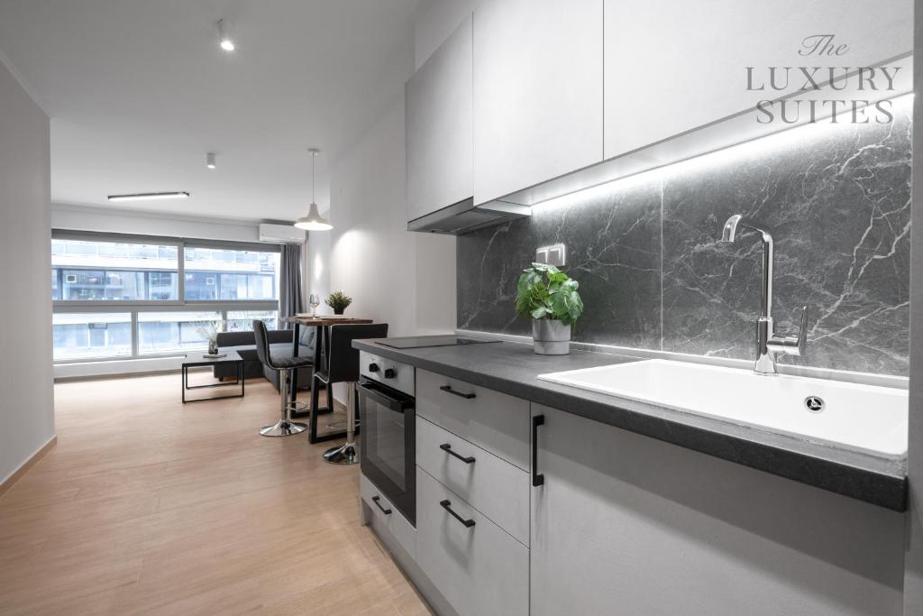 WeStay Apartments #2, The Luxury Suites 2