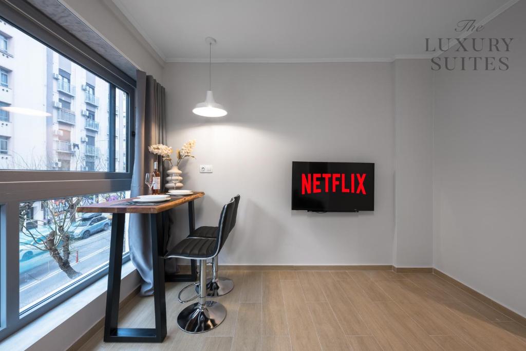 WeStay Apartments #2, The Luxury Suites 7