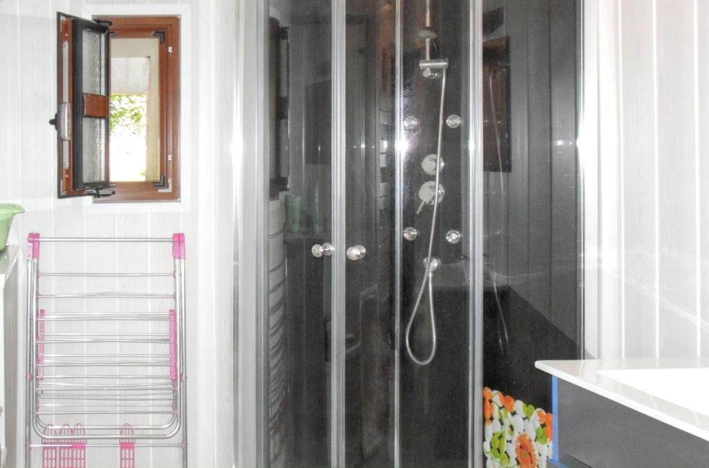 Charmante maison de campagne avec jardin et barbecue 7