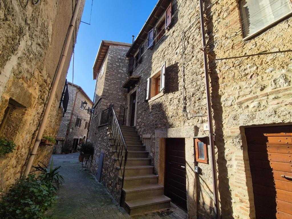 la finestra sul lago 8