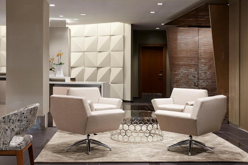 The Godfrey Hotel Boston Image