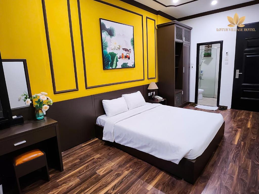 Bay Luxury - Lotus Village Hotel 68 Hàng Bồ
