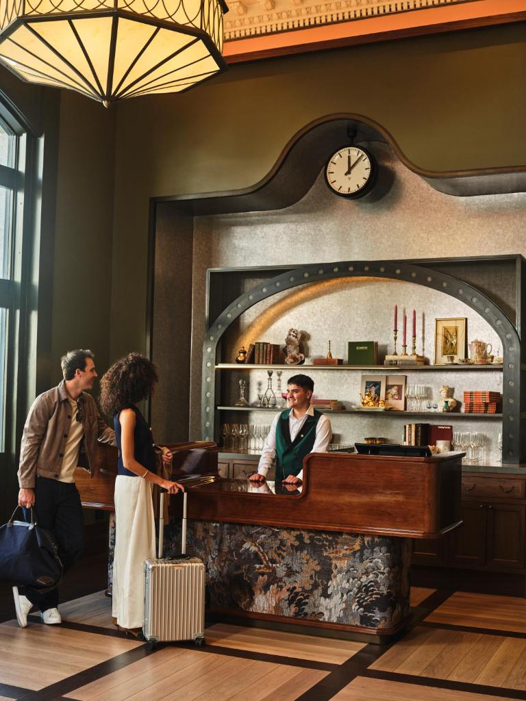 The Crawford Hotel Image