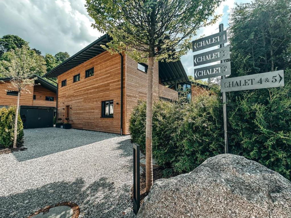ZSAM Chalets mit Sauna und Hottub 3