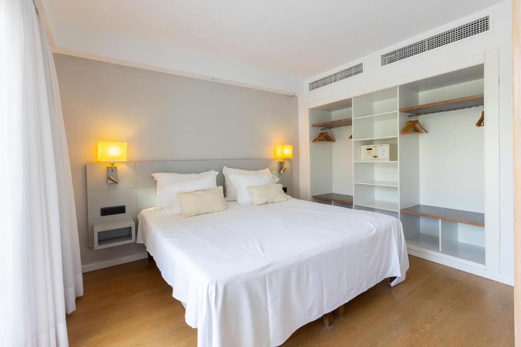 Hipotels Apartamentos Cala Bona 7