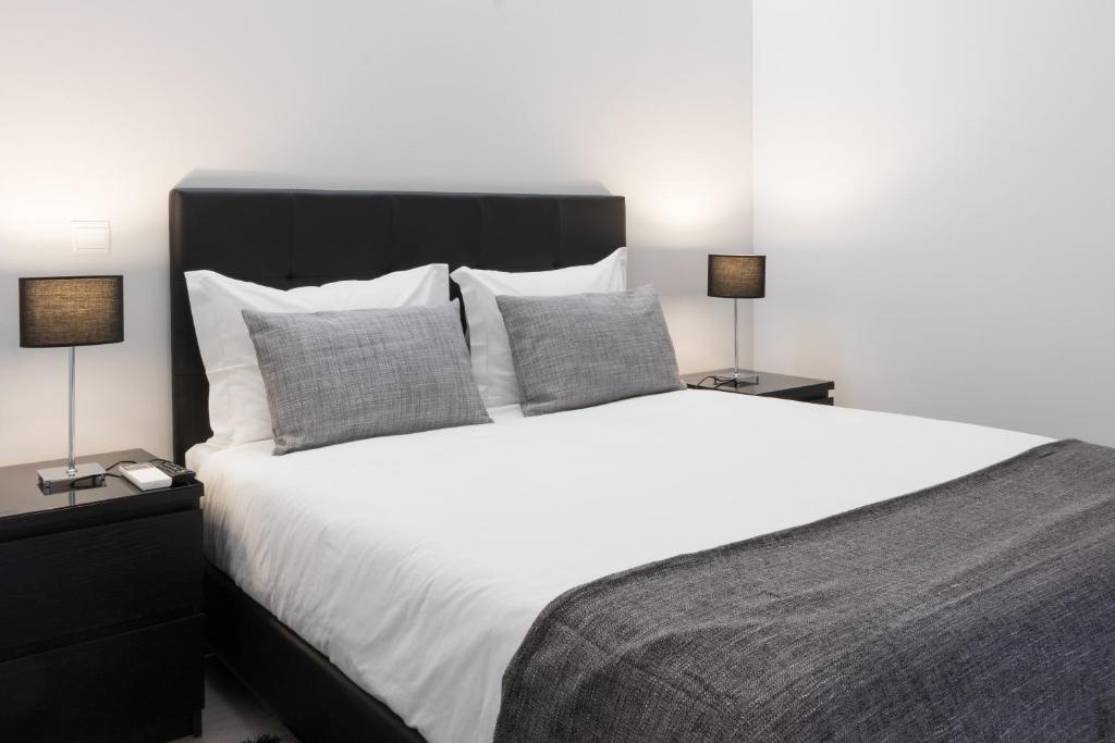 Riversuites Apartments 7