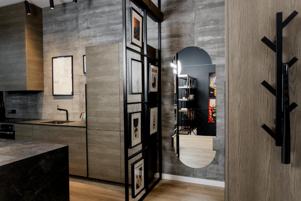Stylish apartment, loft number 7 with office space and free private parking 5