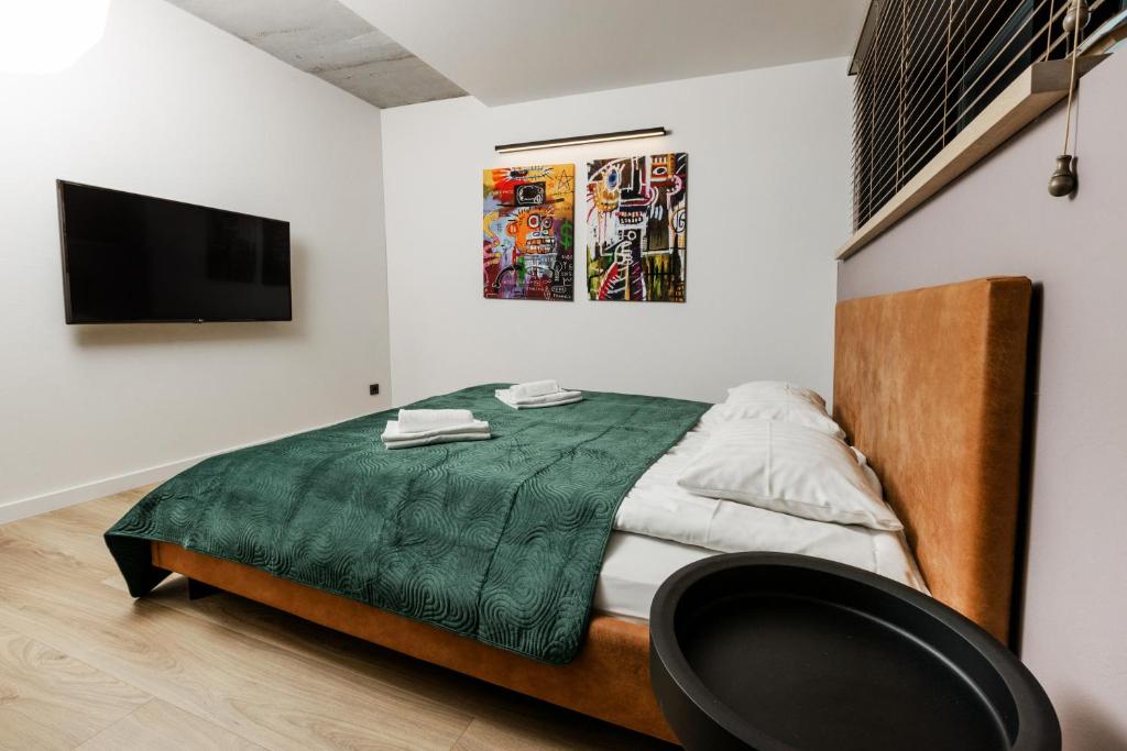 Stylish apartment, loft number 7 with office space and free private parking 7