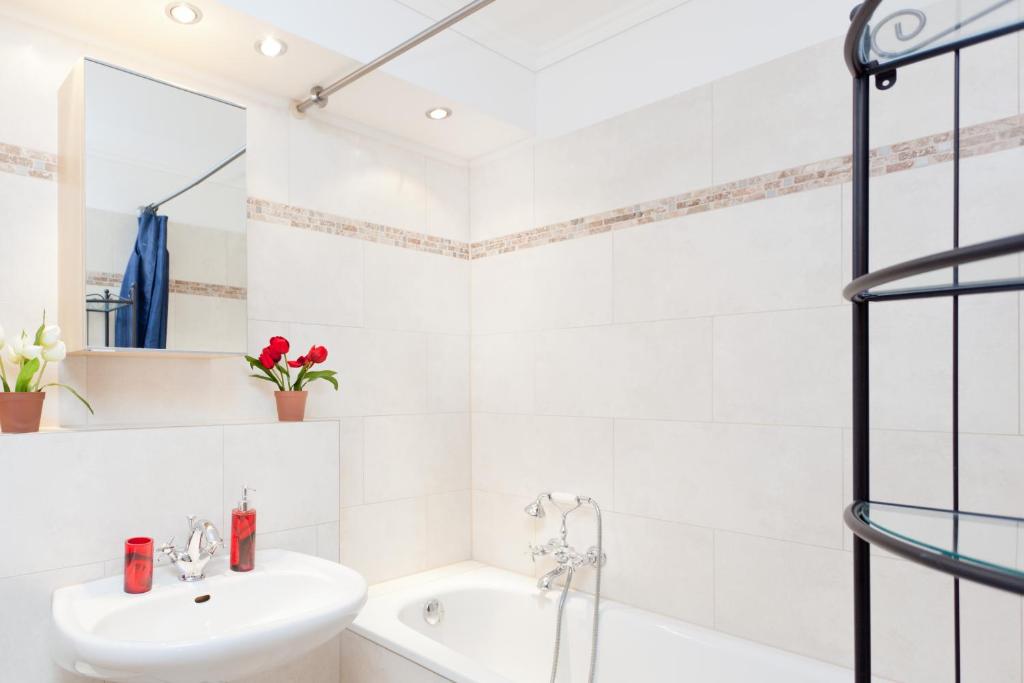 The Danziger, 2 unique roof top units in PrenzlauerBerg, group & family friendly, from 2 up to 7 Guests 8