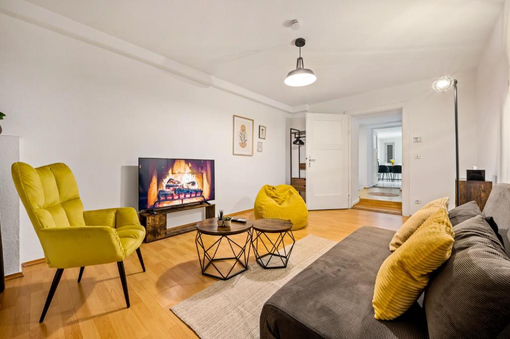 Cosy & Central, 500m from Main Station, Perfect for Work & Stay 5