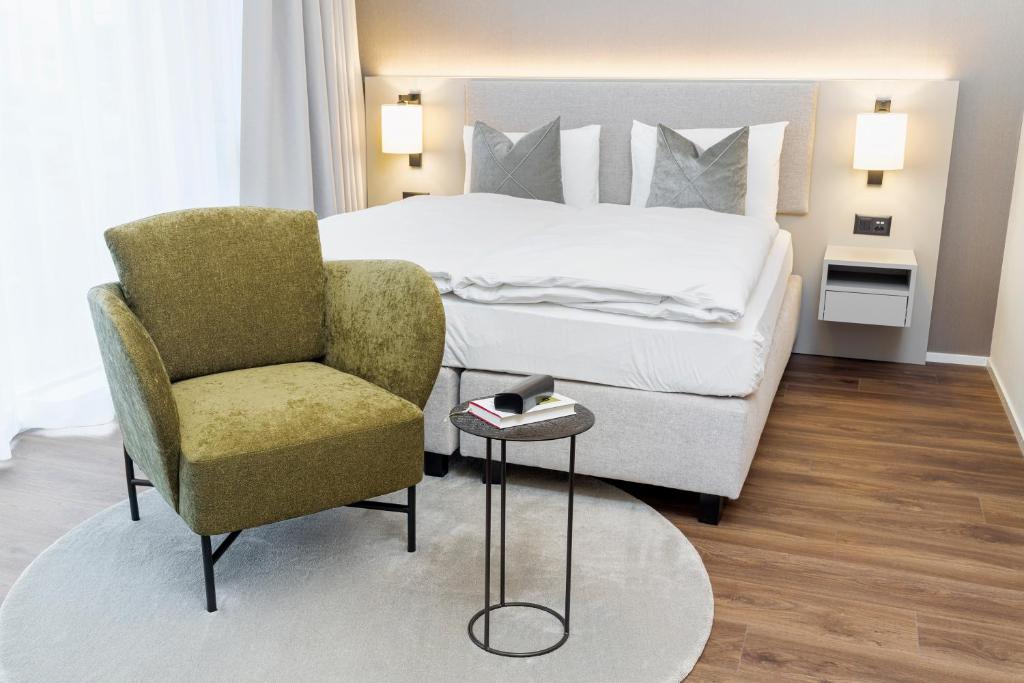CITY STAY - Papieri-Ring 8