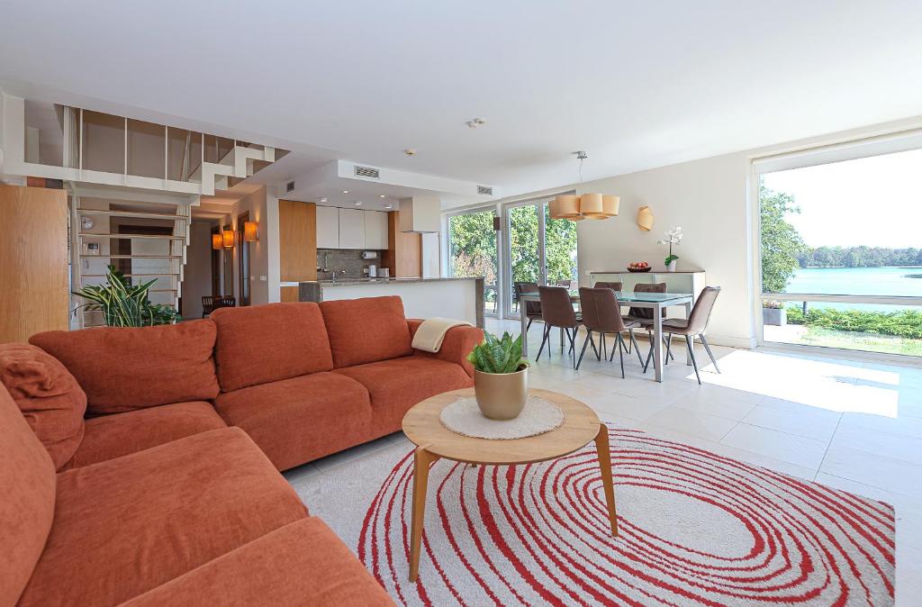 Domido Villa 1