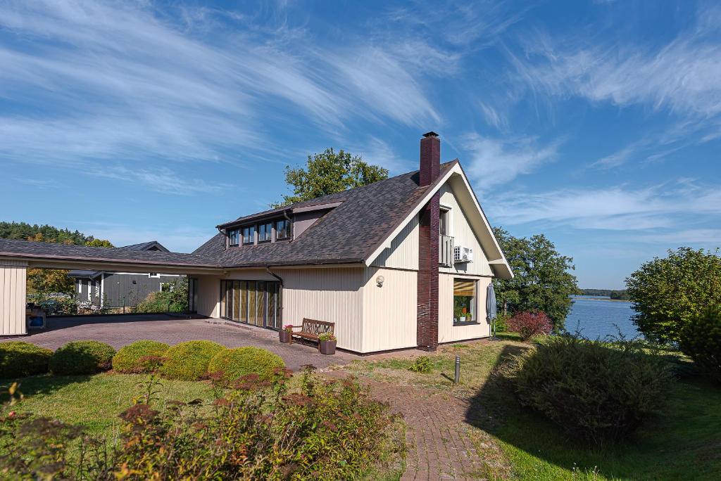Domido Villa 2