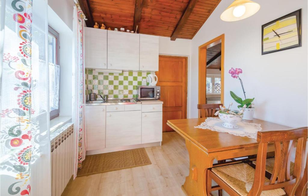 Cozy Home In Pobri With House Sea View 4