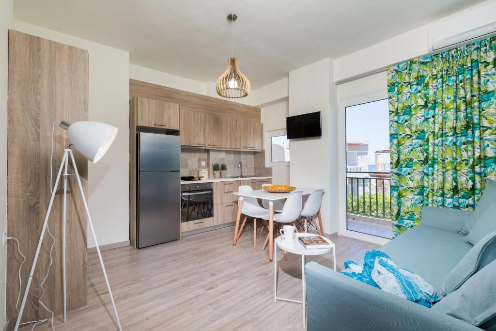 Anemi Blue apt, suitable up to 4, near the beach! 4