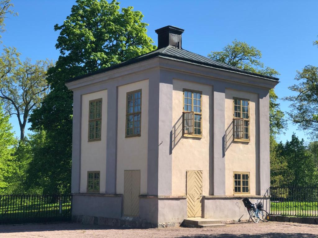 Salsta slotts paviljong 1