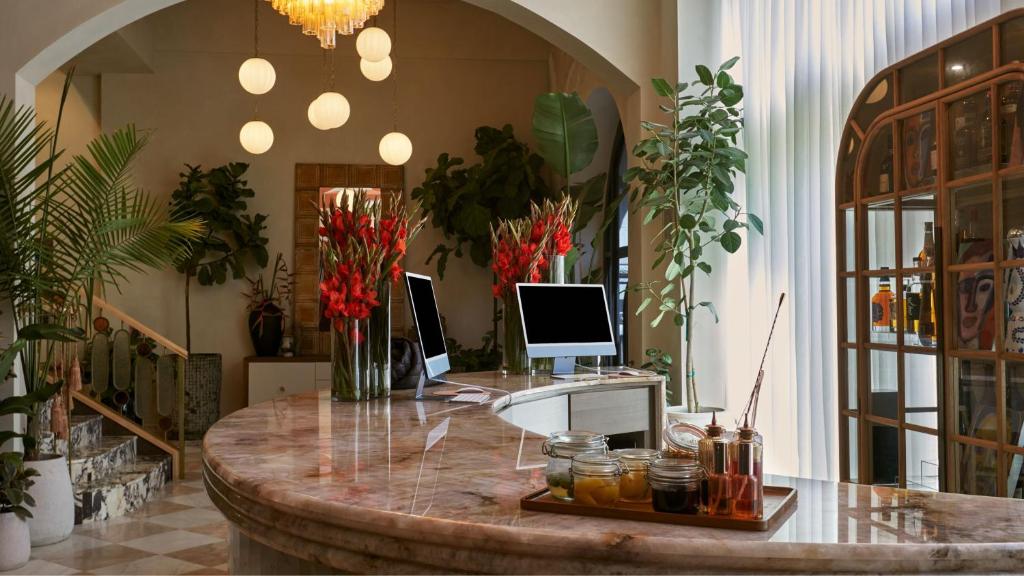 Granger Hotel Gaslamp Quarter, a Member of Marriott Design Hotels Image