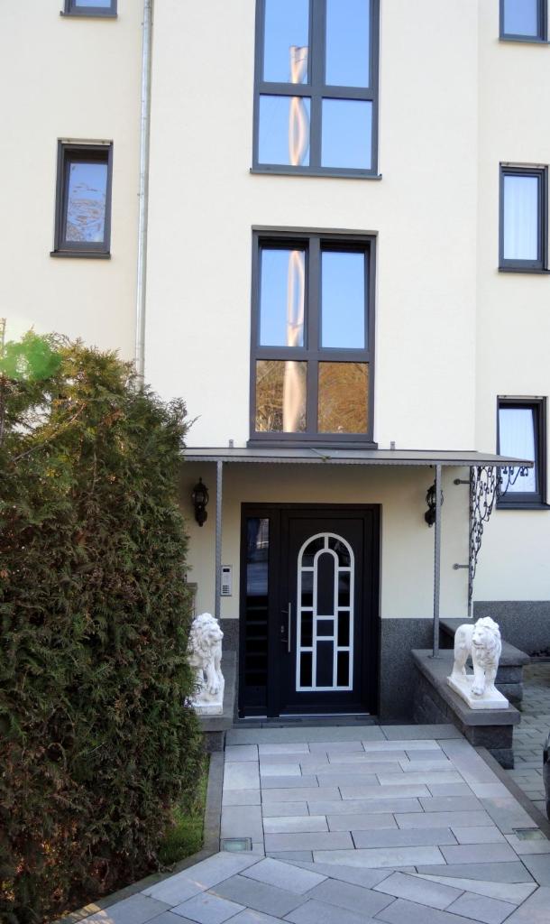 Merkel Villa Apartamente 3