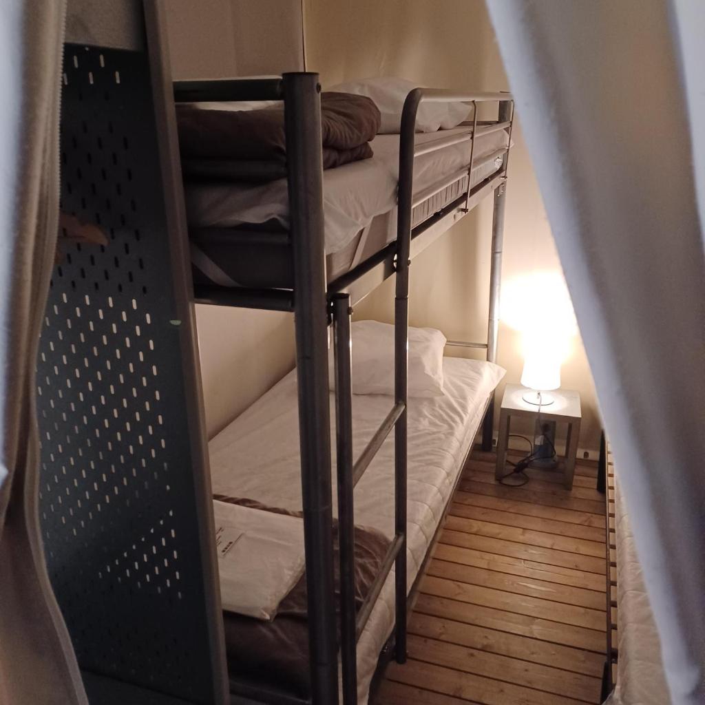 Photo de la galerie de l'établissement camping le Faillal, à Montpezat-de-Quercy 16 autres photos