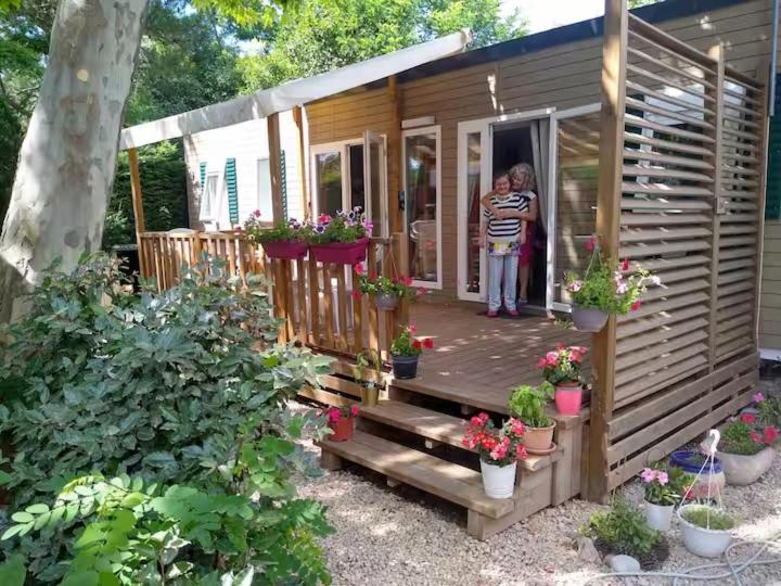 Photo de la galerie de l'établissement Mobil HOME 226, à La Roque-dʼAnthéron