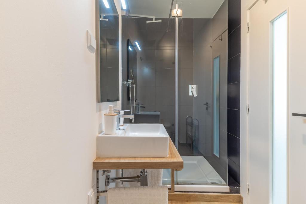 Orange 3 House - Chiado Studios 8
