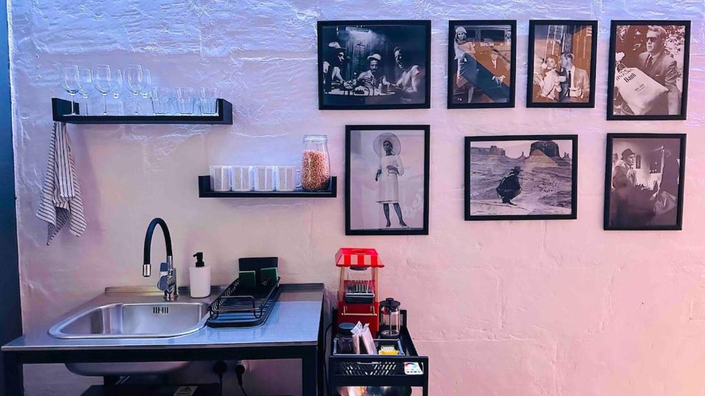 Cinema studio apartment in Valletta 3