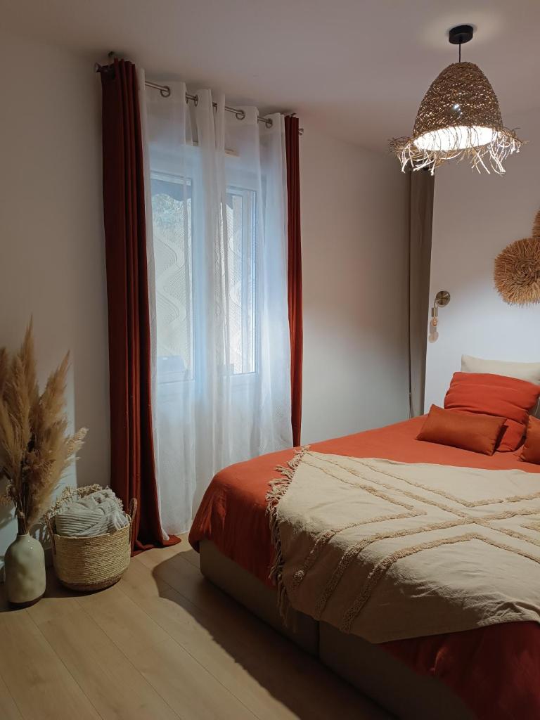 Villa aiguës marines 2