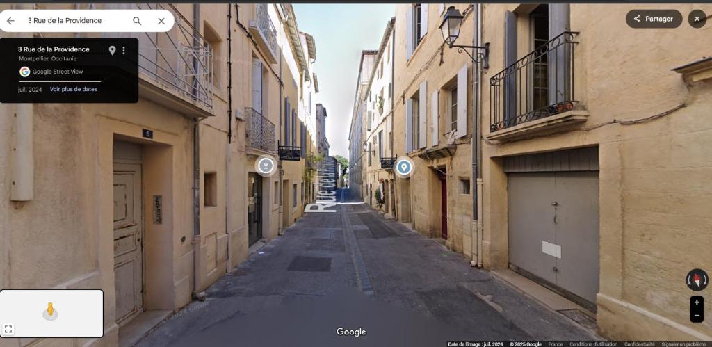 Sleep-in-Montpellier, Gaya, 6 pers, Ecusson 6