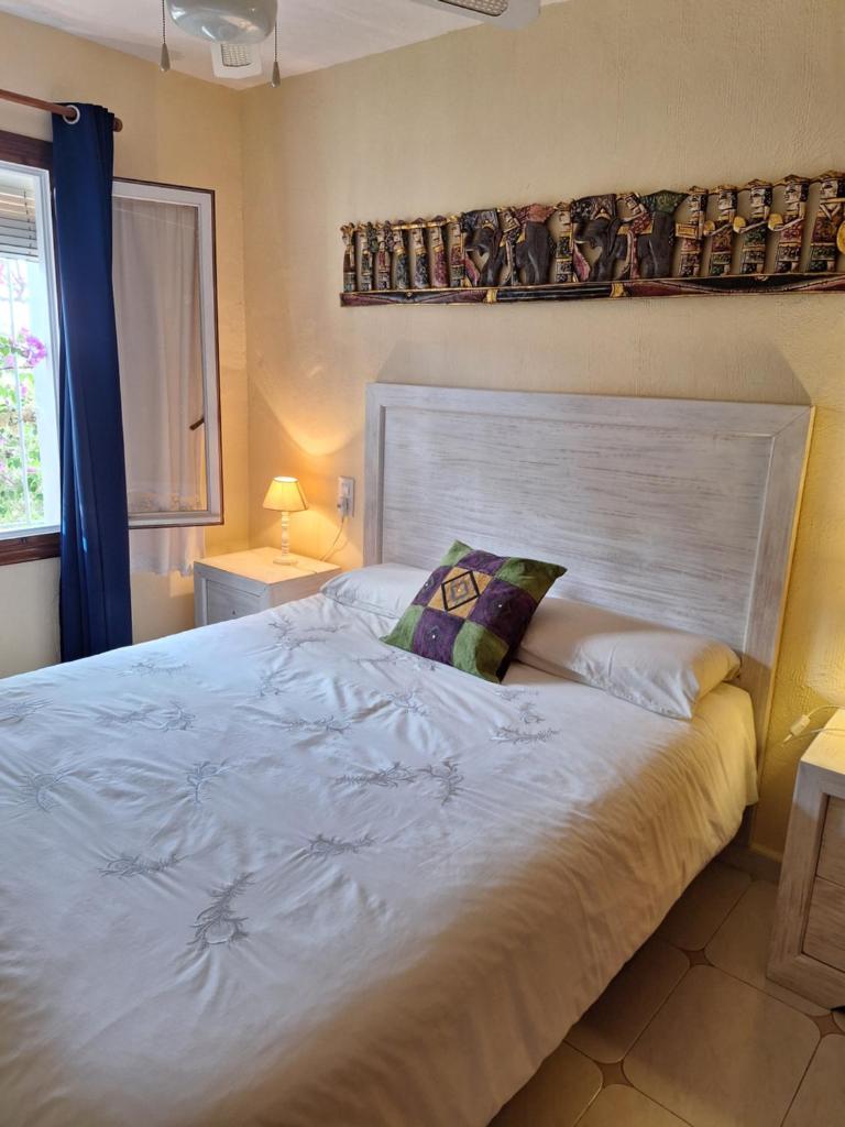 PRECIOSO BUNGALOW EN MORAIRA/ LOVELY BUNGALOW IN MORAIRA 2