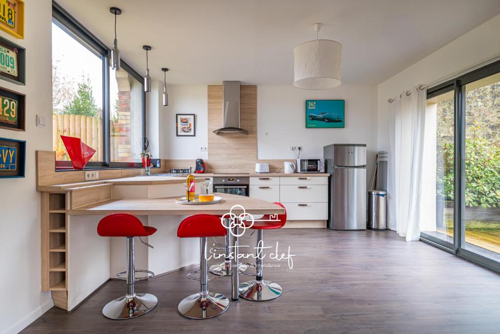 Cocon Urbain au coeur du Mans - Parking & Jardin - L'Instant Clef 8