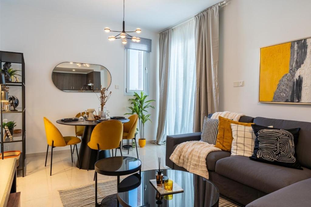Valleria - 2 BR Apartment W Pool in Larnaca 6