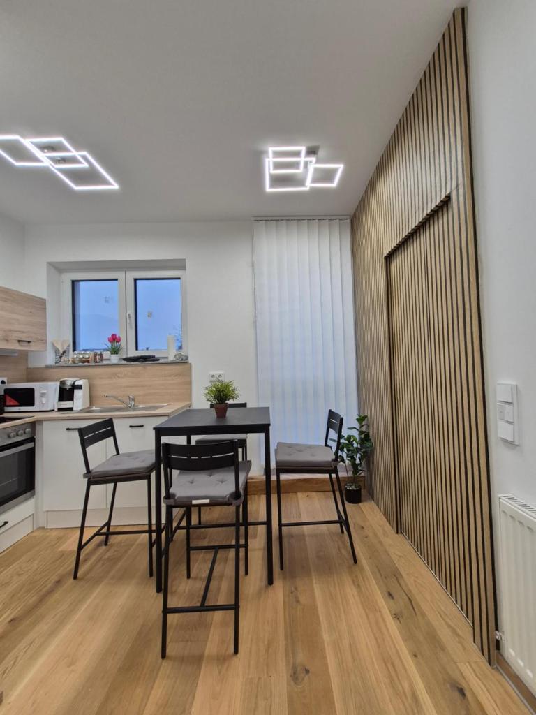 Neubauwohnung mit 80 m2 Terrasse, 8 Minuten von Linz entfernt 3