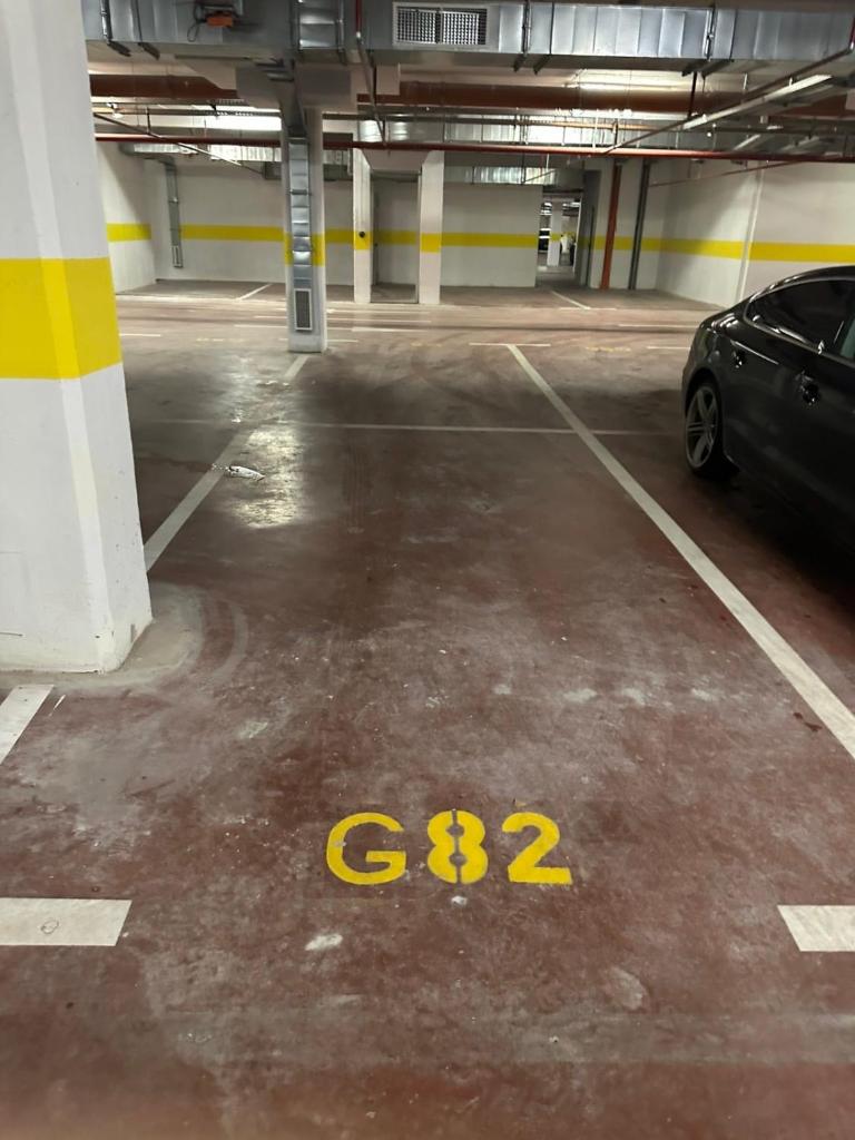 Stylish one bedroom apartment Central Point with -GARAGE 5 EUR PER DAY 7