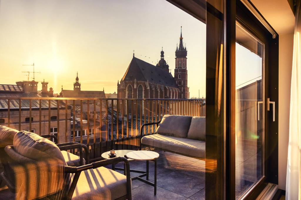 Nomadic Urban Premium Suites 1