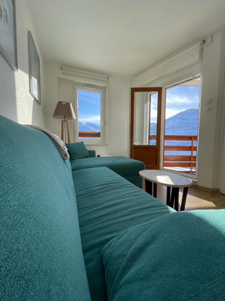 Photo de la galerie de l'établissement Les Ménuires - Appart 2 pièces 4 pers - Balcon plein SUD - Ski aux pieds, aux Menuires