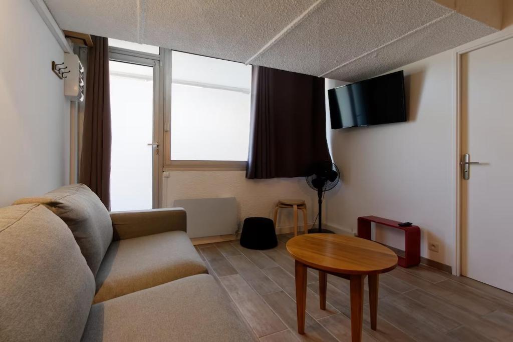 Manon, 2 ch, parking, Tram Croix d'argent au pied, Sleep-in-Montpellier 5