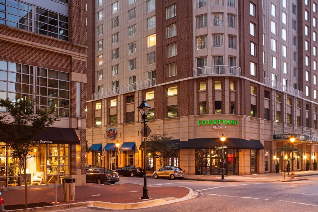 Courtyard by Marriott Baltimore Downtown/Inner Harbor Image