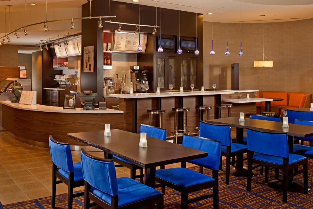 Courtyard by Marriott Baltimore Downtown/Inner Harbor Image