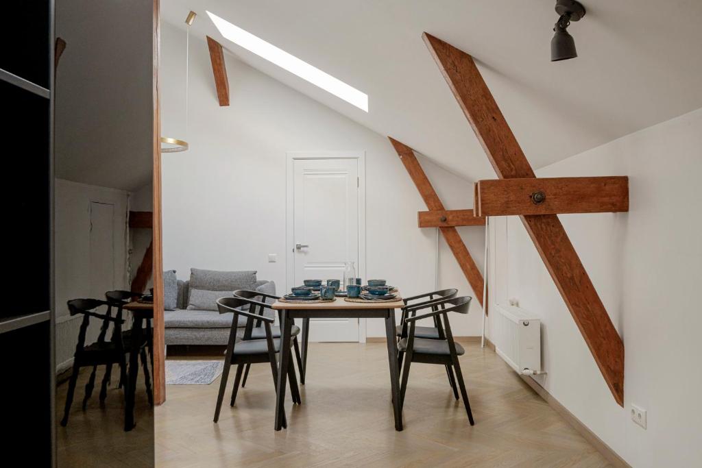 Modern Apartment in Riga Prestigious Quiet Center 7