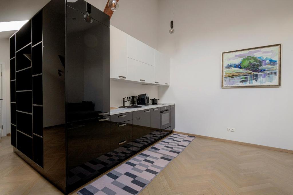 Modern Apartment in Riga Prestigious Quiet Center 3