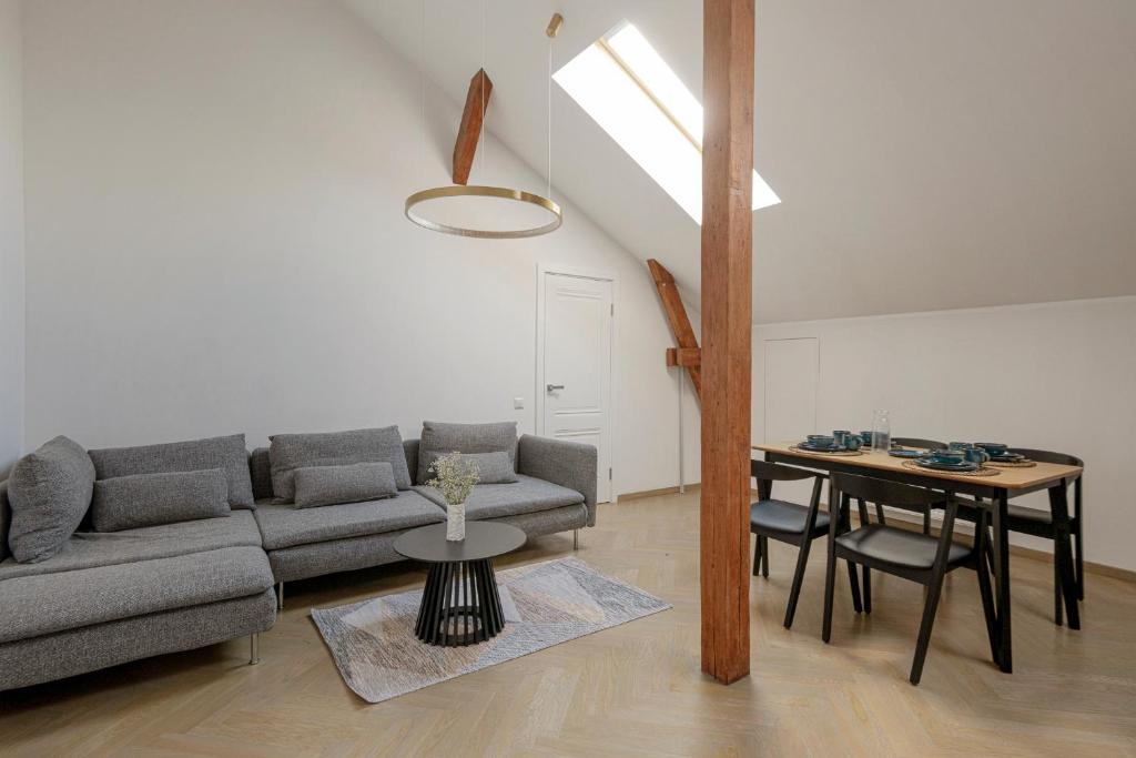 Modern Apartment in Riga Prestigious Quiet Center 4