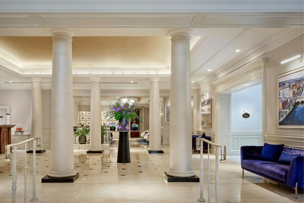 The College Green Dublin Hotel, Autograph Collection Image