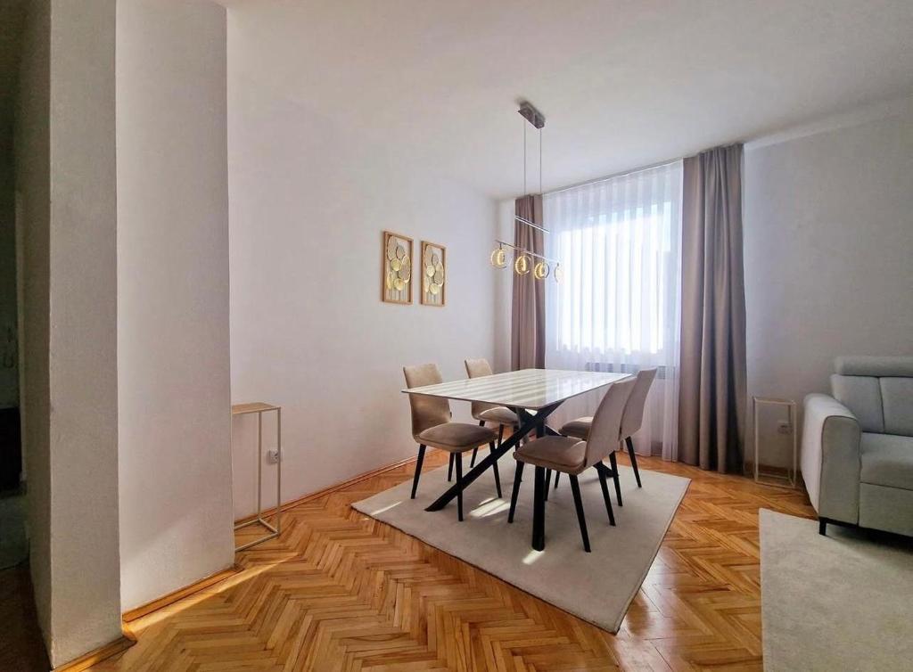 Avdina Luxury Apartment 8