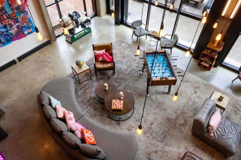 Moxy Washington, DC Downtown Image
