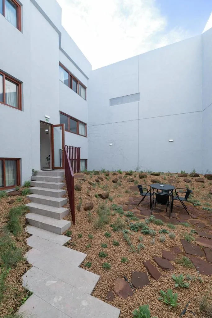 THE MODERNIST, Architecture experience 2