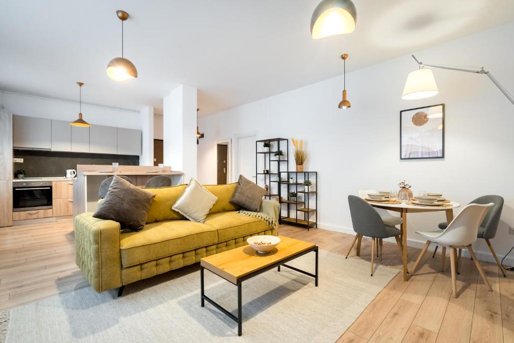 Uphome Suites 5