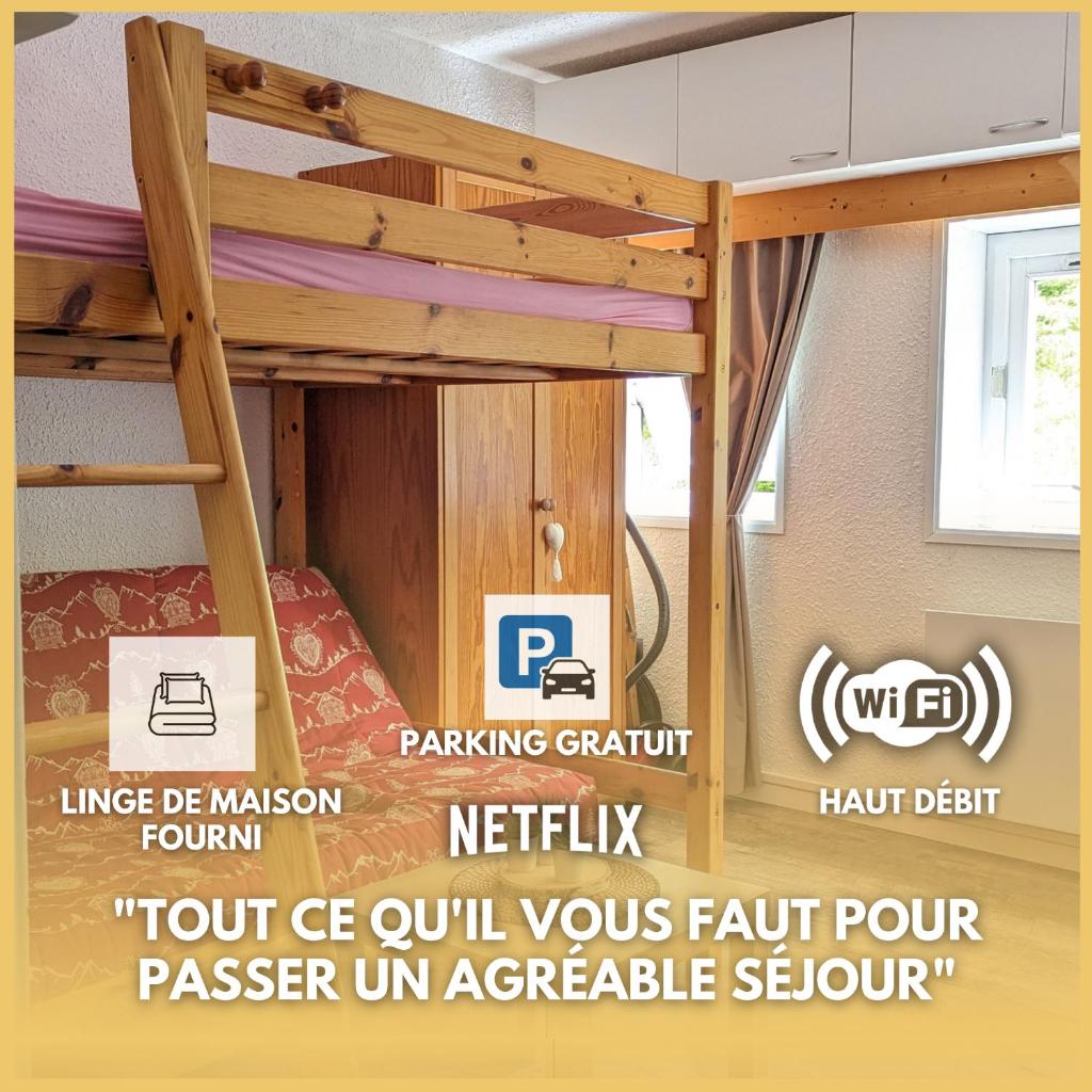 Ce lit superposé se trouve dans un dortoir doté d'un panneau indiquant un retour rugueux. dans l'établissement Studio avec linge de maison fourni et tout équipé aux pieds des pistes, à Villard-de-Lans