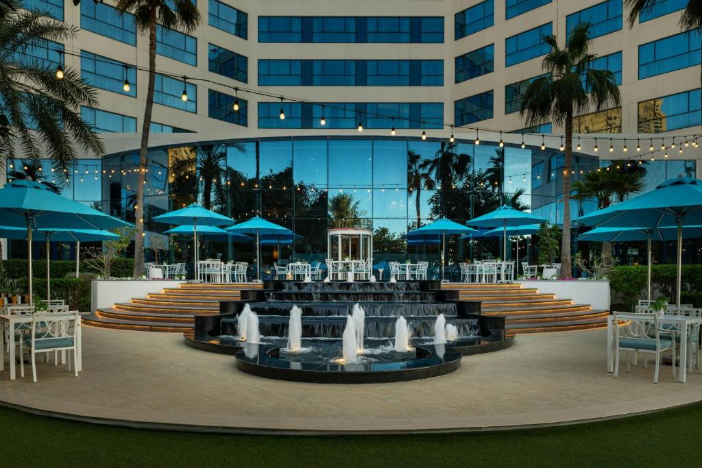 Sheraton Jumeirah Beach Resort Image